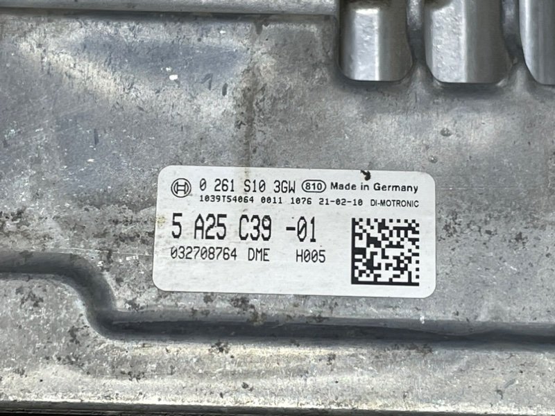 Блок управления двигателем