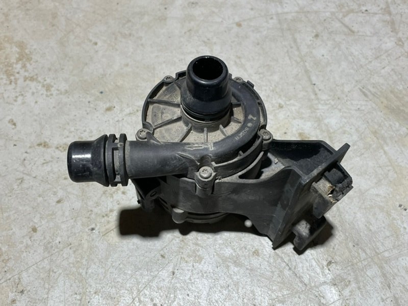 Насос электрический (доп.помпа)