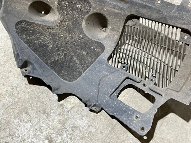 Локер передний правый