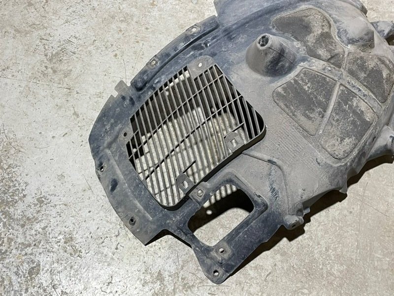 Локер передний правый