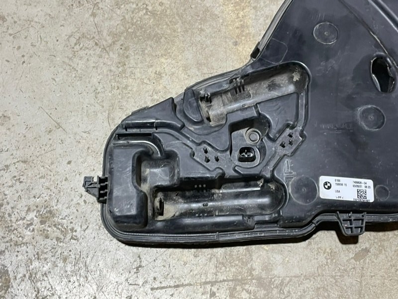 Бачок омывателя лобового стекла