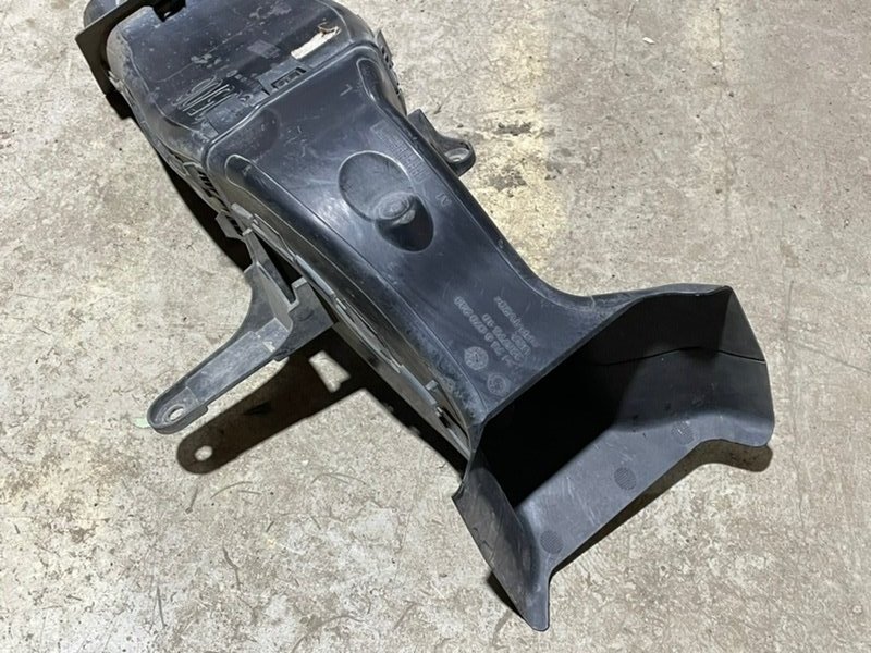 Воздуховод бампера левый