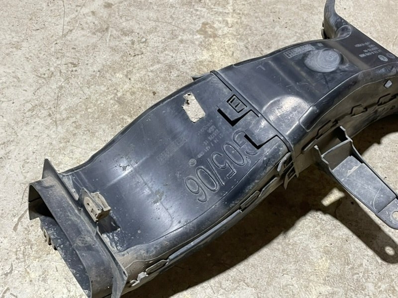 Воздуховод бампера левый