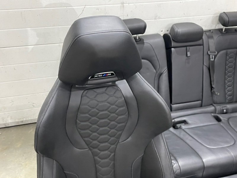 Сиденья комплект