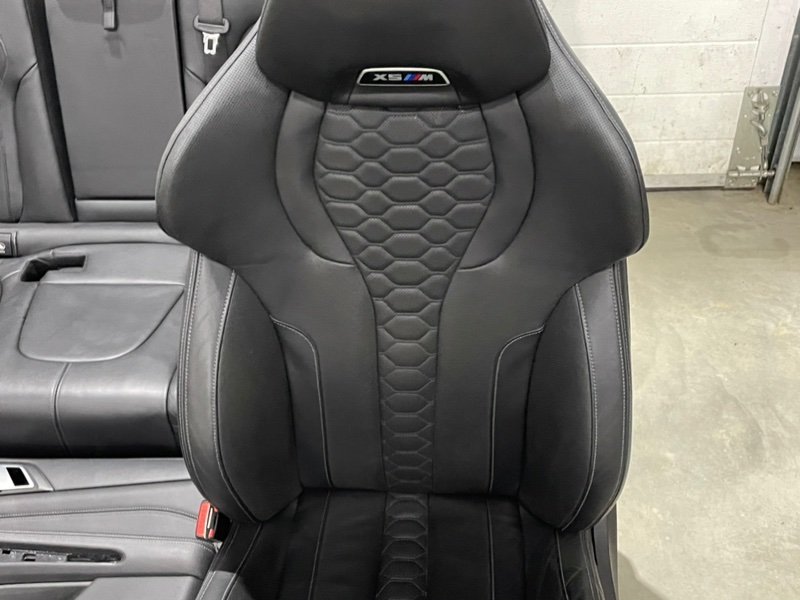 Сиденья комплект