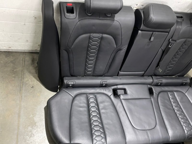 Сиденья комплект