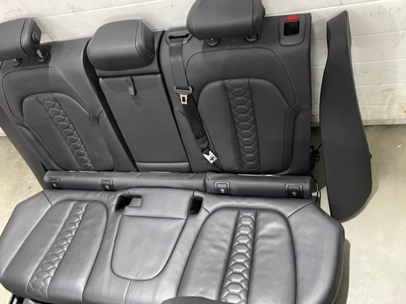 Сиденья комплект