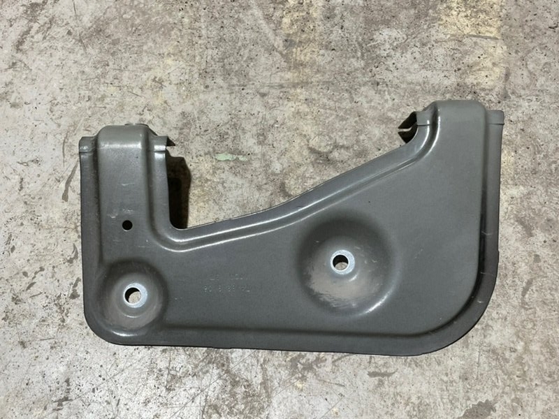 Кронштейн крепления крыла