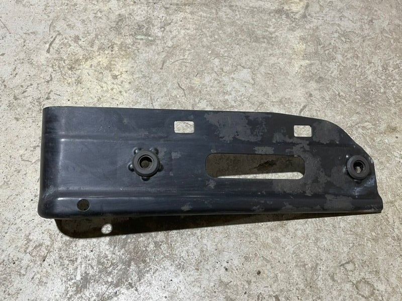 Кронштейн радиатора