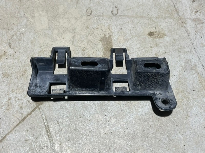 Кронштейн крепления крыла