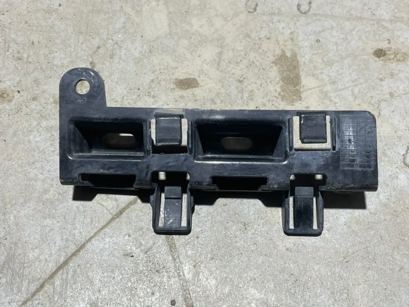 Кронштейн крепления крыла