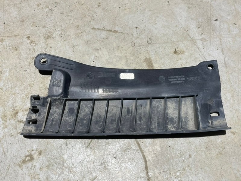 Кронштейн заднего бампера левый