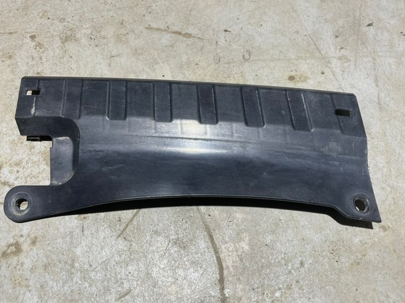 Кронштейн заднего бампера левый