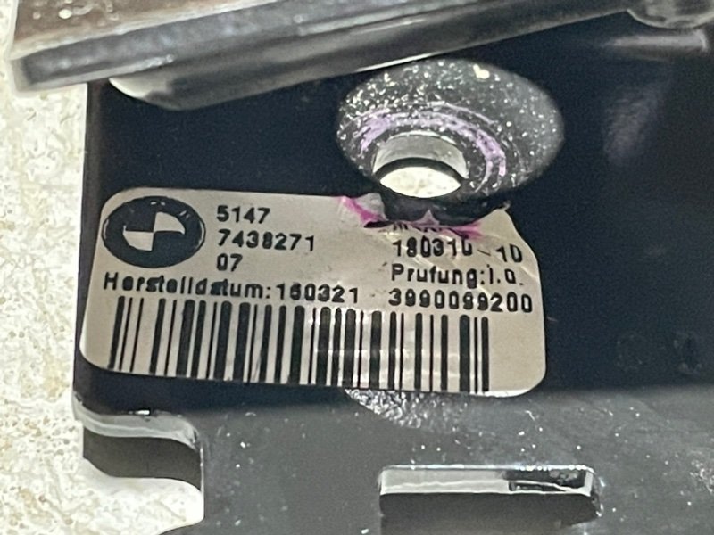 Кронштейн крепежный вспомогательный (разного назначения)