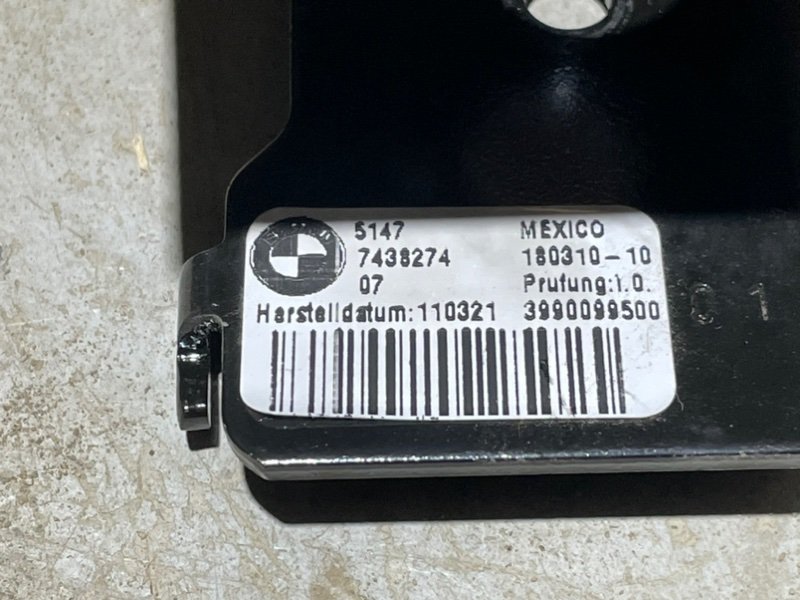 Кронштейн крепежный вспомогательный (разного назначения)