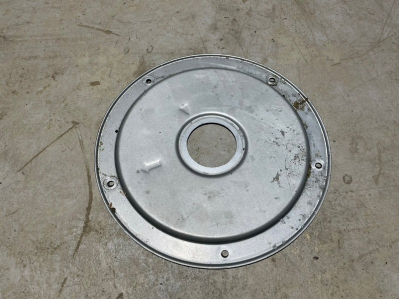 Крышка топливного насоса