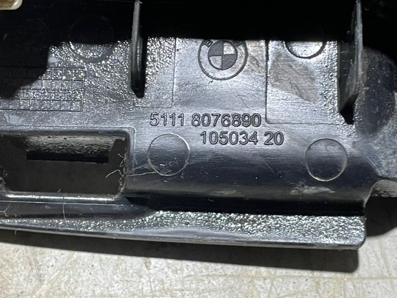 Кронштейн переднего бампера правый