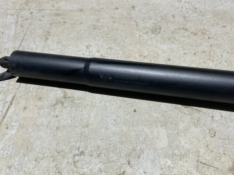 Амортизатор двери багажника