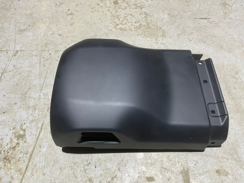 Кожух рулевой колонки