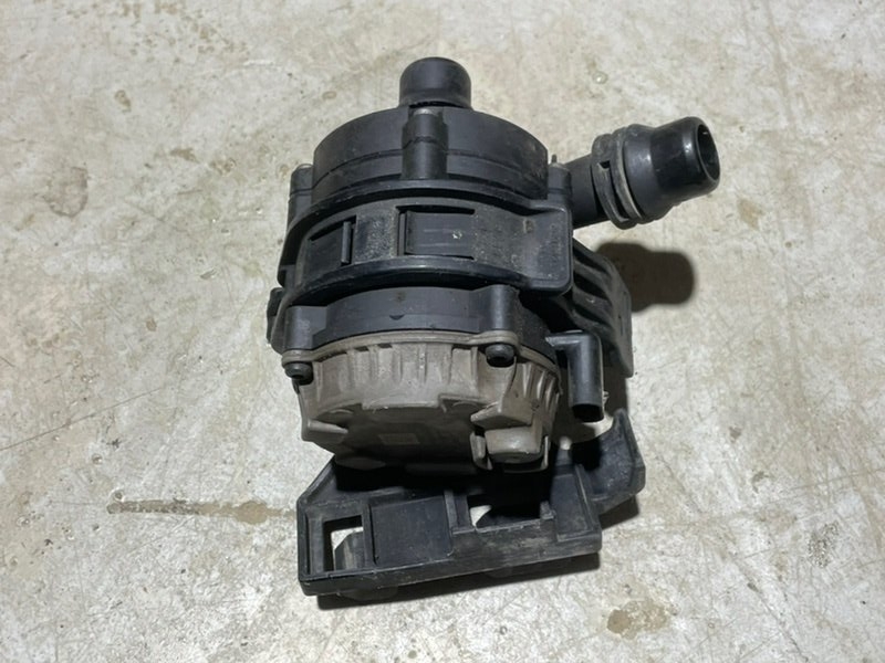 Насос электрический (доп.помпа)