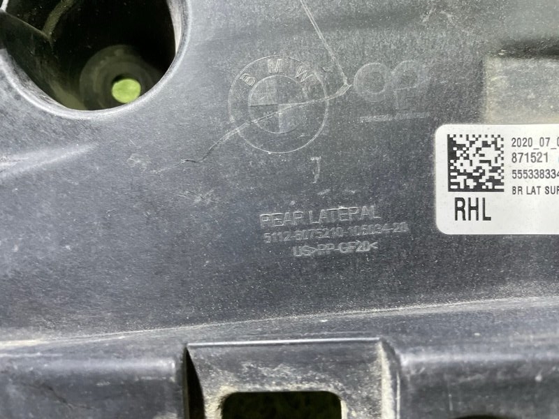 Кронштейн заднего бампера правый