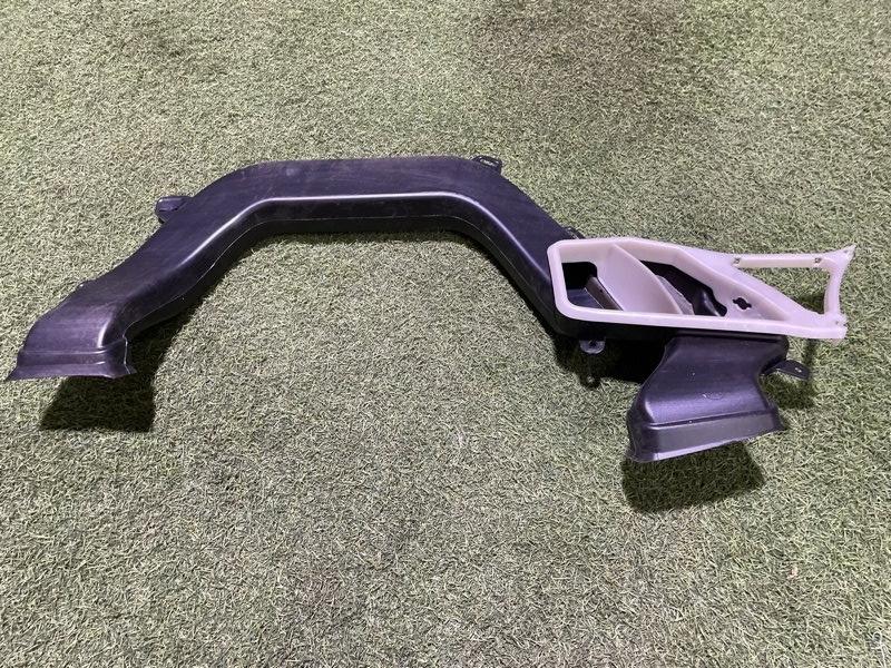 Дефлектор воздушный