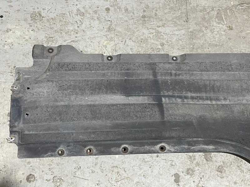 Защита антигравийная