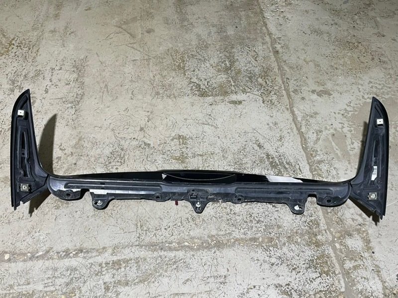 Спойлер переднего бампера