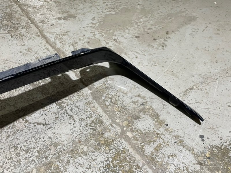 Спойлер переднего бампера