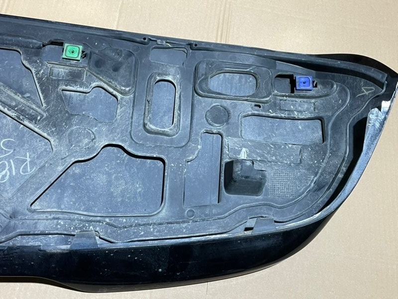 Спойлер переднего бампера