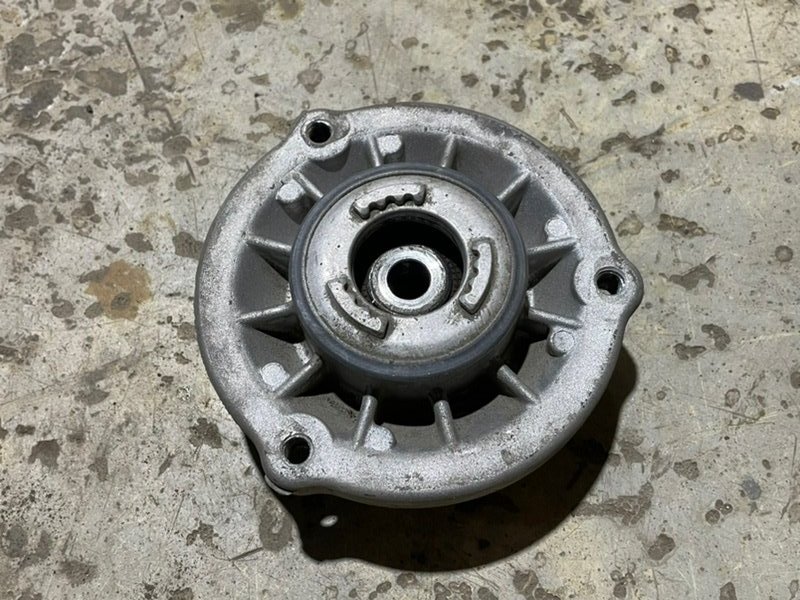 Опора переднего амортизатора