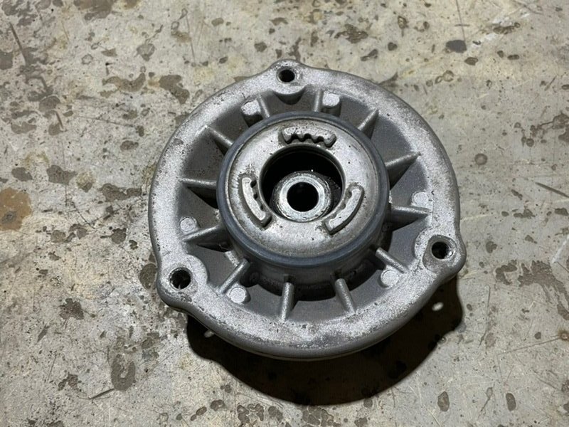 Опора переднего амортизатора