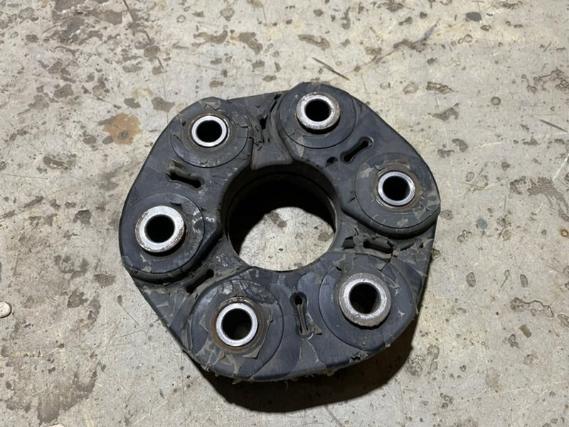 Муфта эластичная карданного вала