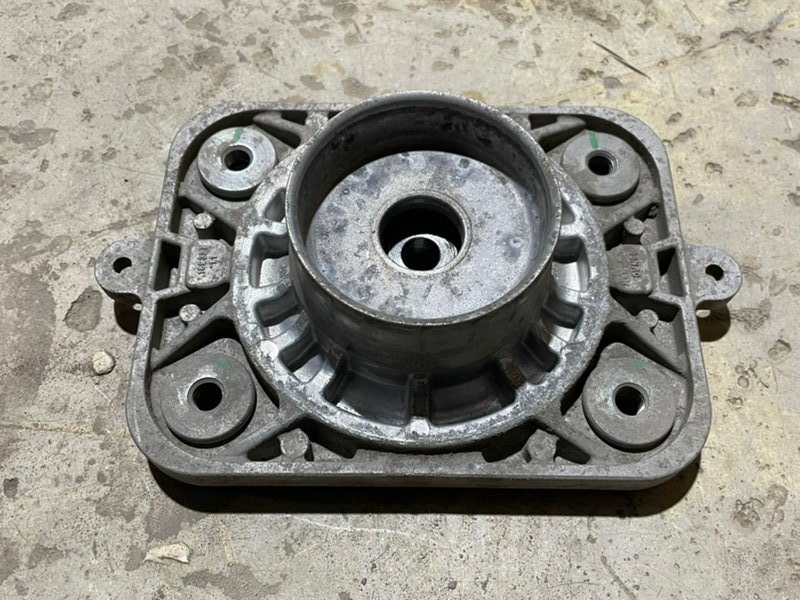 Опора переднего амортизатора