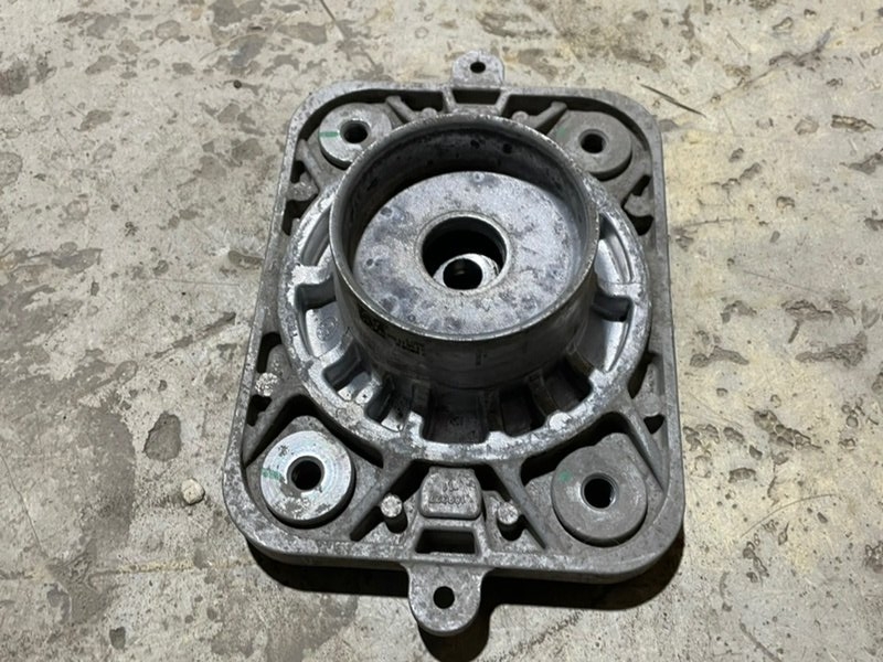 Опора переднего амортизатора