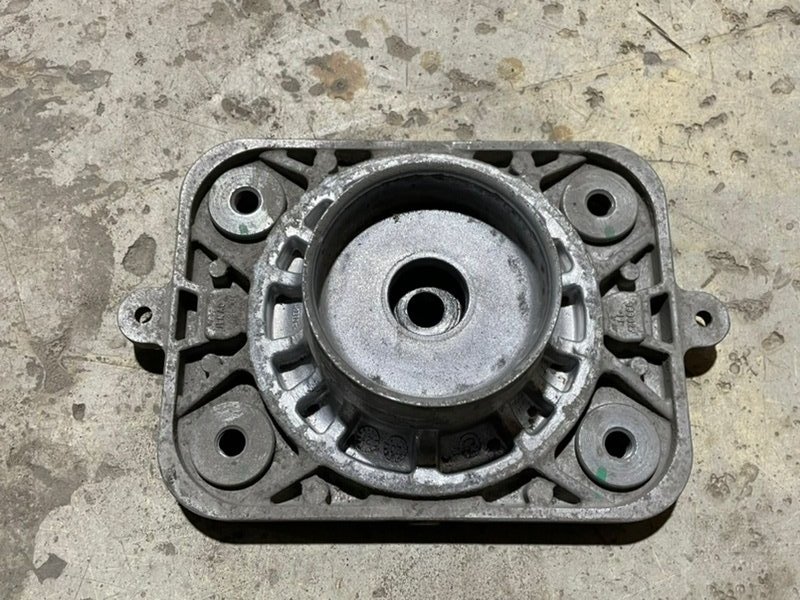 Опора переднего амортизатора