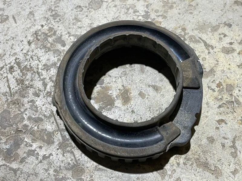 Опора пружины