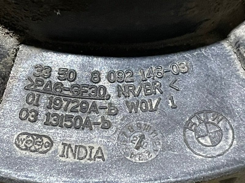 Опора задней пружины верхняя