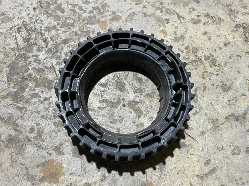 Опора задней пружины верхняя