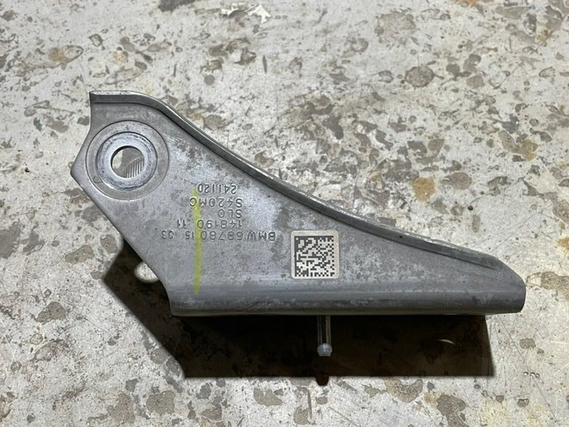 Кронштейн задней балки