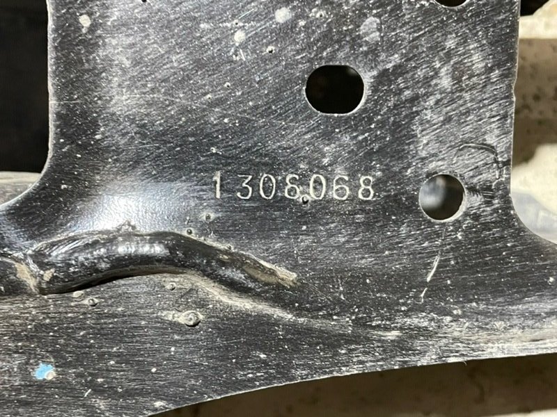 Рычаг задний