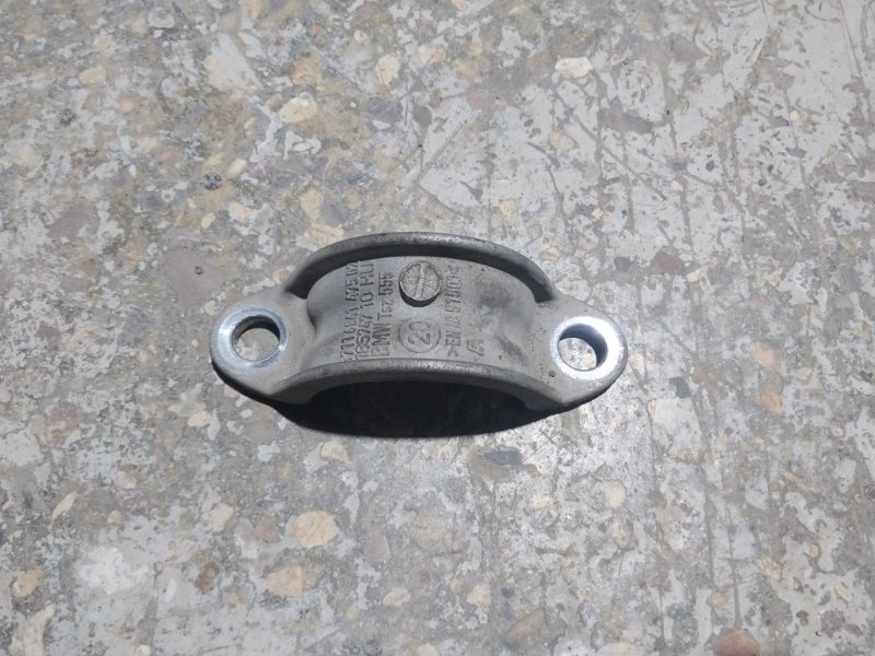 Кронштейн усилителя переднего бампера