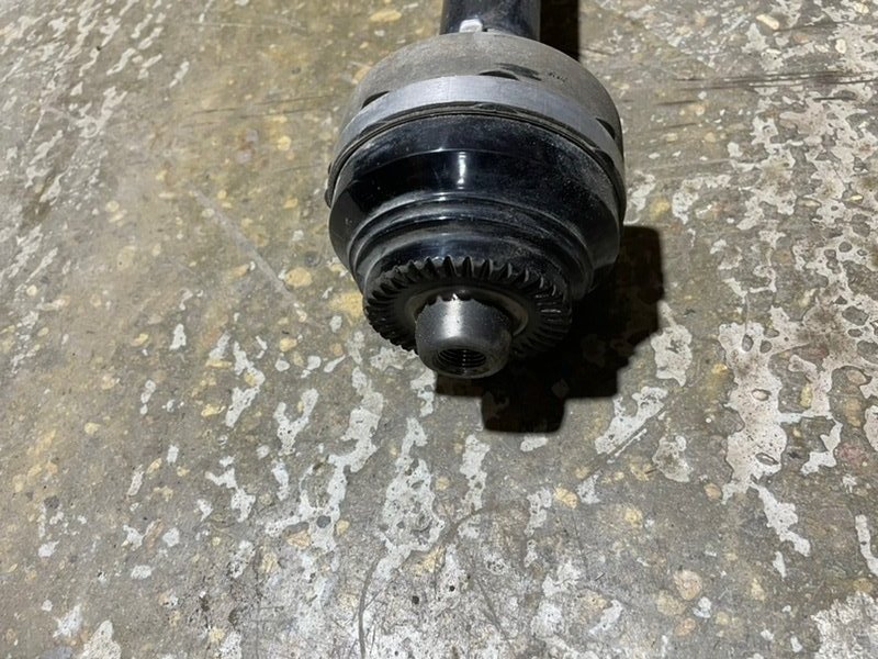 Полуось задняя левая