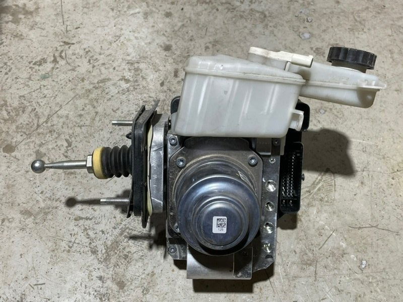 Блок ABS (насос)