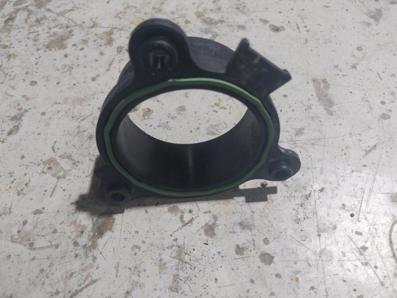 Патрубок радиатора