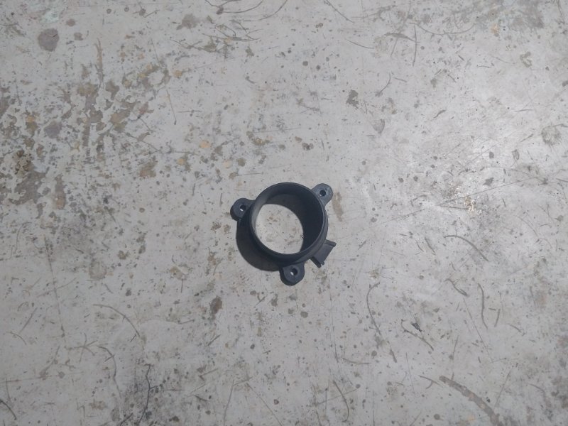 Патрубок радиатора