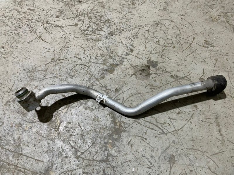 Трубка системы охлаждения