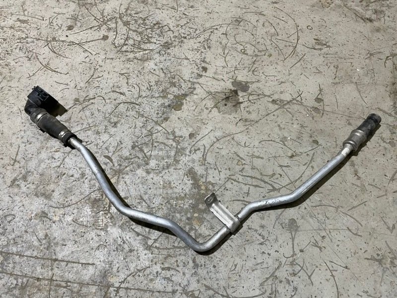 Трубка системы охлаждения