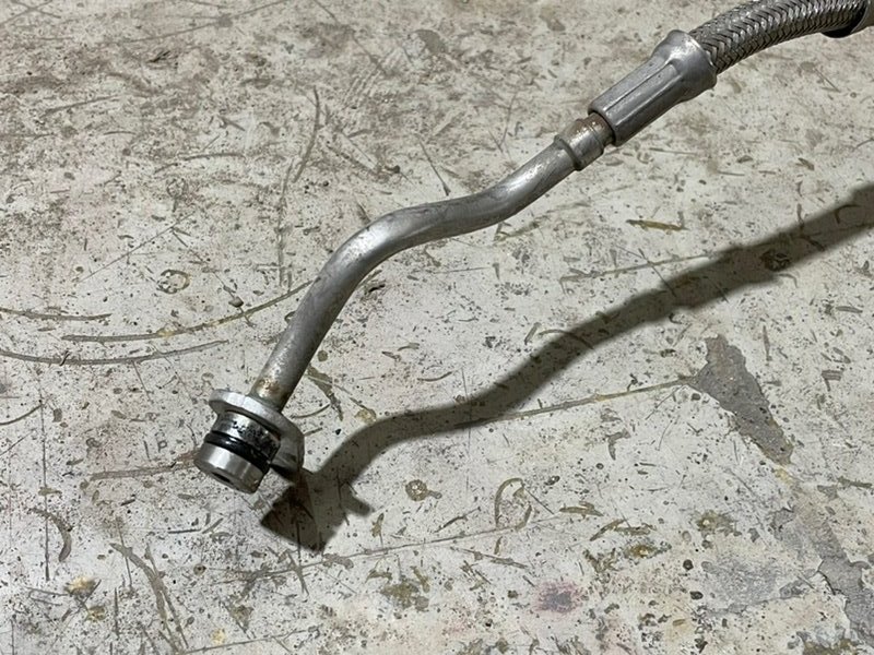 Трубка масляная