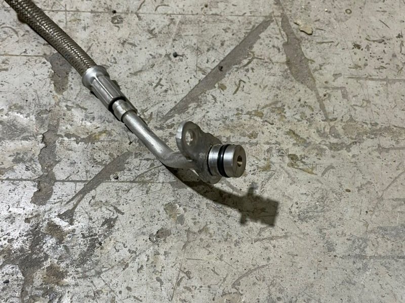 Трубка масляная